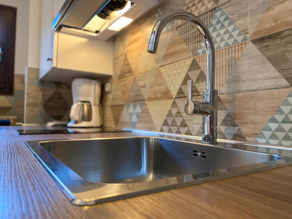 Εmerald Luxury Suite Thessaloniki Tessalónica Exterior foto